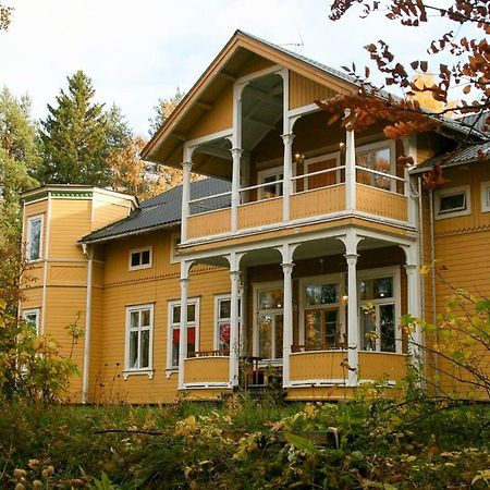 Turistgarden Saerna Bed & Breakfast Exterior photo