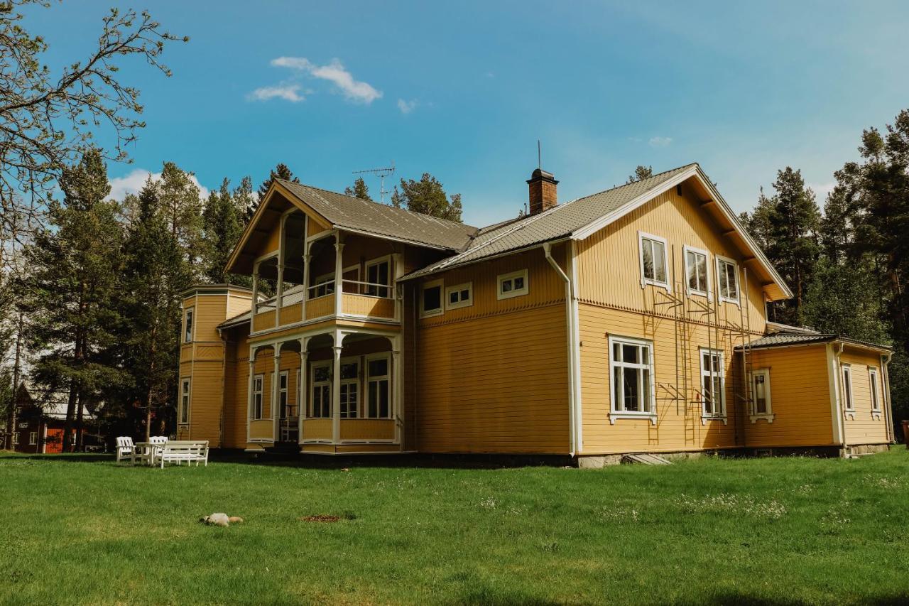 Turistgarden Saerna Bed & Breakfast Exterior photo