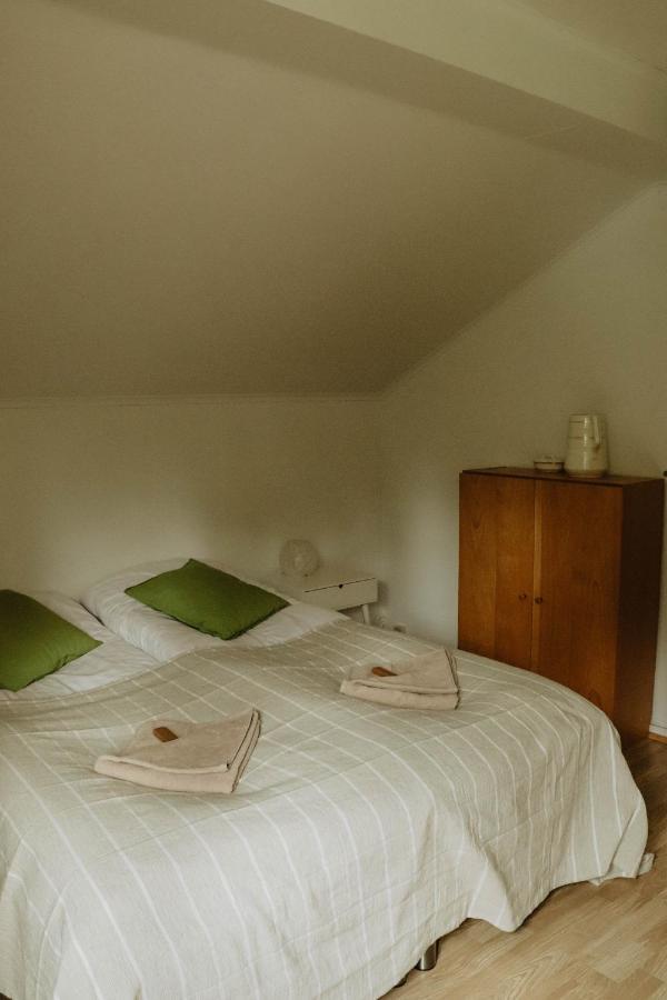 Turistgarden Saerna Bed & Breakfast Exterior photo